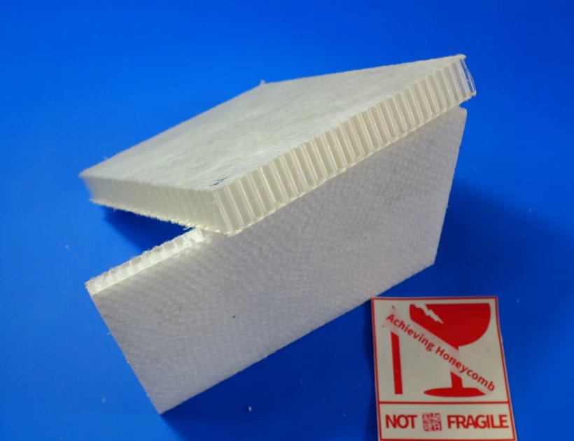 PP honeycomb with non-woven surface for boat-141