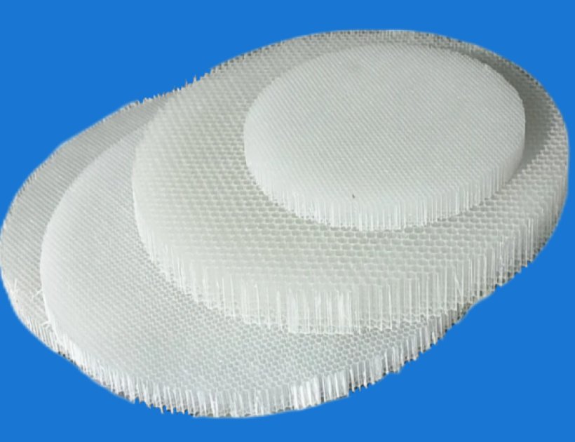 Light Weight and Super Flatness Micro-Porous plastic Honeycomb Core for Air-Condition and Anti-glare-384