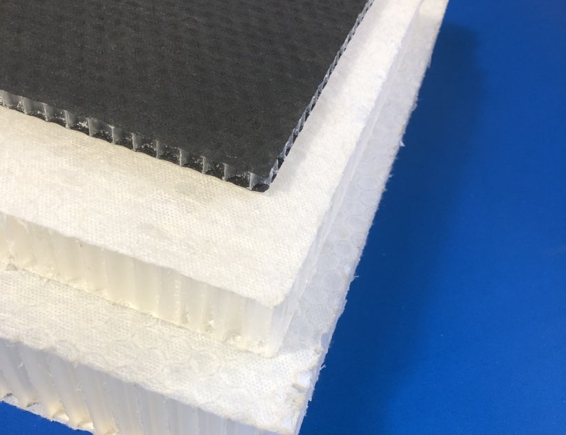 Thermoplastic honeycomb with non-woven customization-707